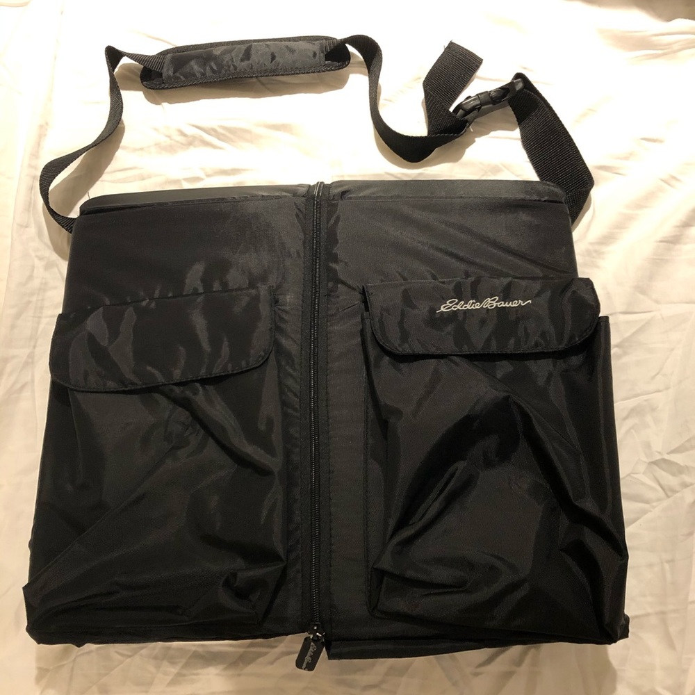 Eddie Bauer foldable changing bed for baby